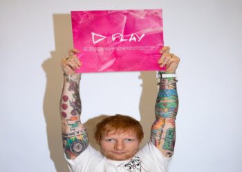 Play, il nuovo album di Ed Sheeran