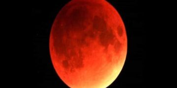 Luna piena in Pesci del 7 settembre 2025: eclissi lunare, significato e influenze karmiche