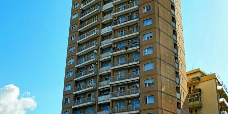 Grattacielo Generali, palazzo più alto di Catania simbolo del modernismo