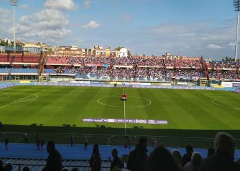 Calcio: Milan capolista in A, pari Palermo-Modena, Catania fa sul serio