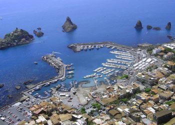 Bombe d’acqua, costa ionica del Catanese in pericolo: qual è la causa?