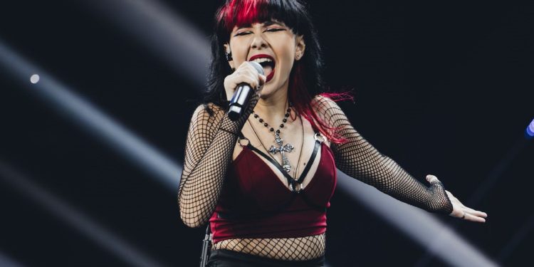 Roberta Scandurra, la giovane catanese che porta il punk a X Factor