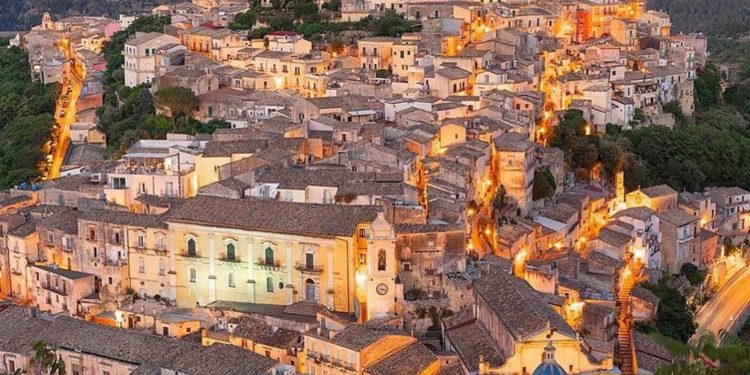 Ragusa Ibla: vero esempio di roccaforte, ma anche altro